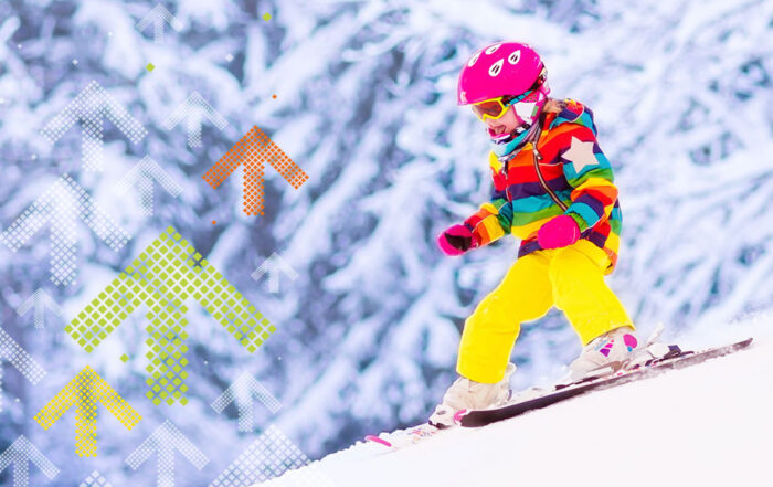 skifahren lernen kind fährt im Pflug